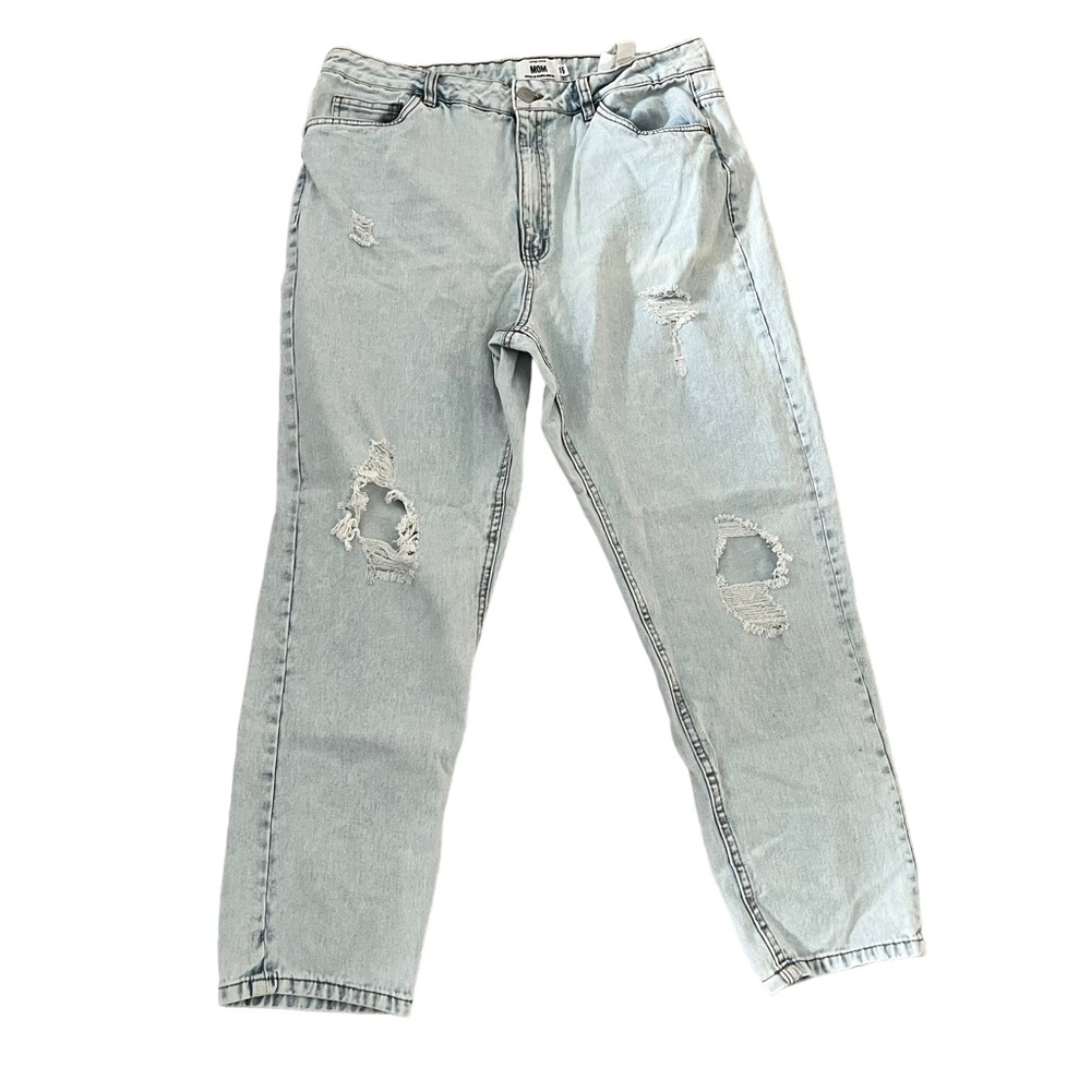 Distressed mom jeans Size 15